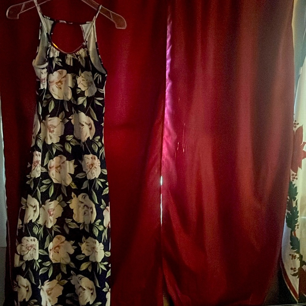 Long fitting dress, floral backgroundnd